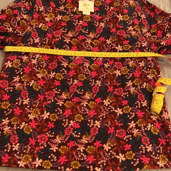 ๐๐HPx3 Boho๐๐NWOT. Maeve / Anthropologie top. Textured, floral fabric - Picture 9 of 9